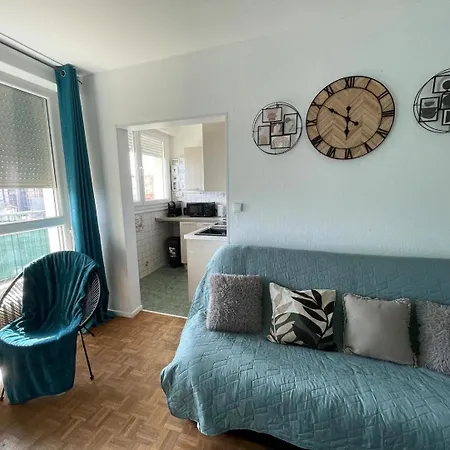 L'émeraude Gare Un à Part *