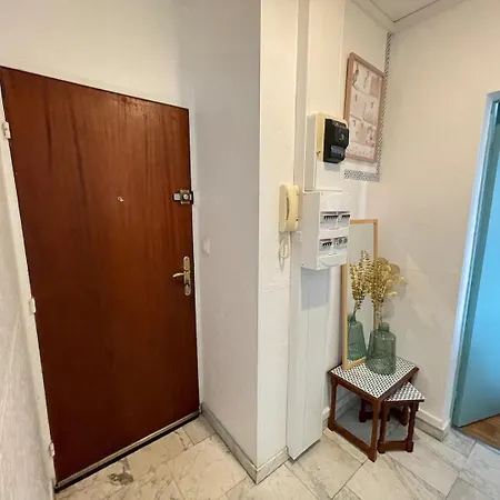 L'émeraude Gare Un à Part Appartement