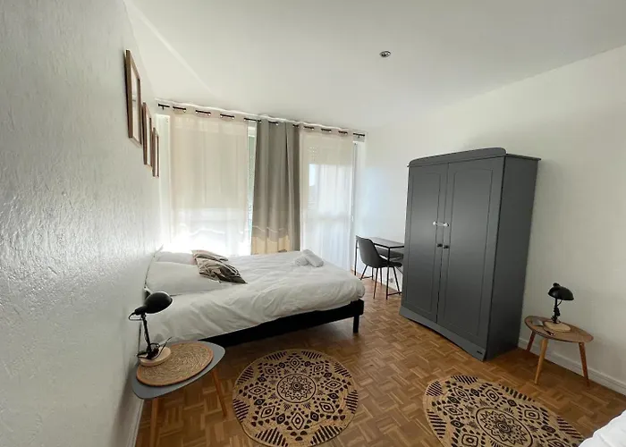 L'émeraude Gare Un à Part