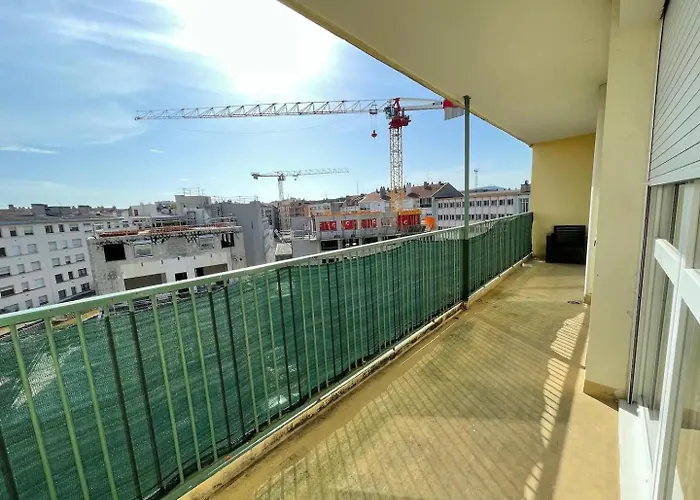 L'emeraude Gare Un Sejour A Part