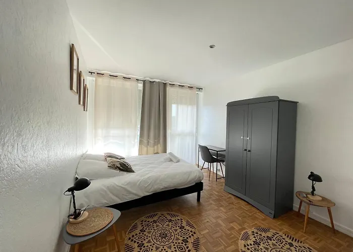 L'émeraude Gare Un à Part Apartamento *