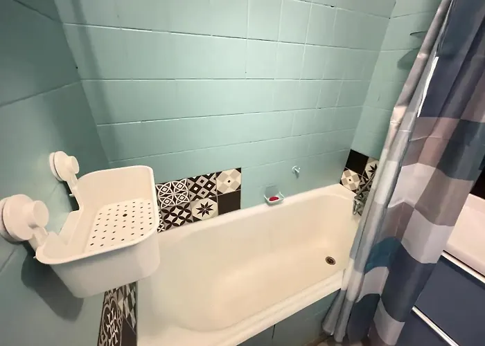 L'emeraude Gare Un Sejour A Part